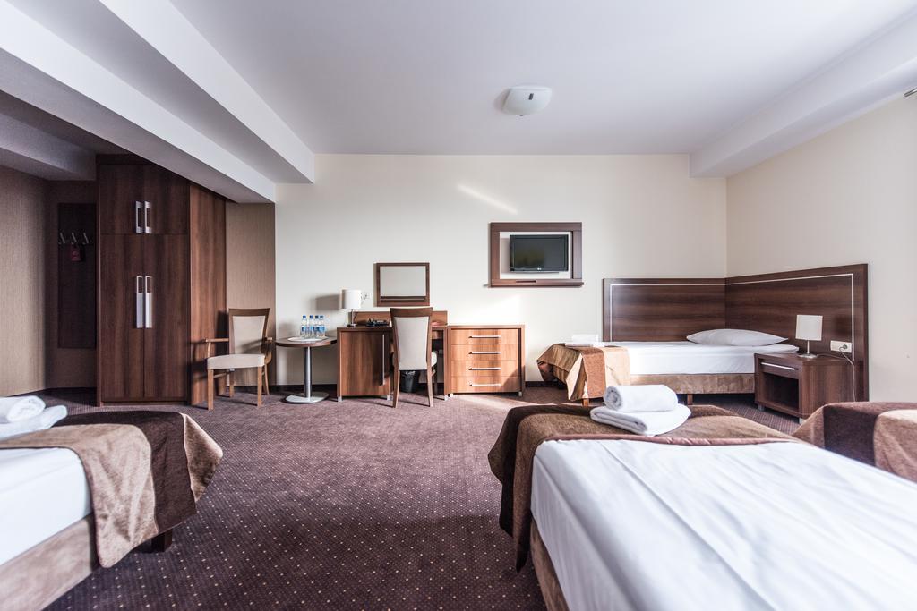 Hotel Austeria Conference & Spa Ciechocinek Ngoại thất bức ảnh
