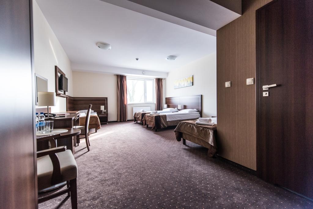 Hotel Austeria Conference & Spa Ciechocinek Ngoại thất bức ảnh